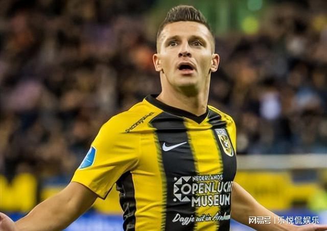 后卫的抢点 后卫的抢点